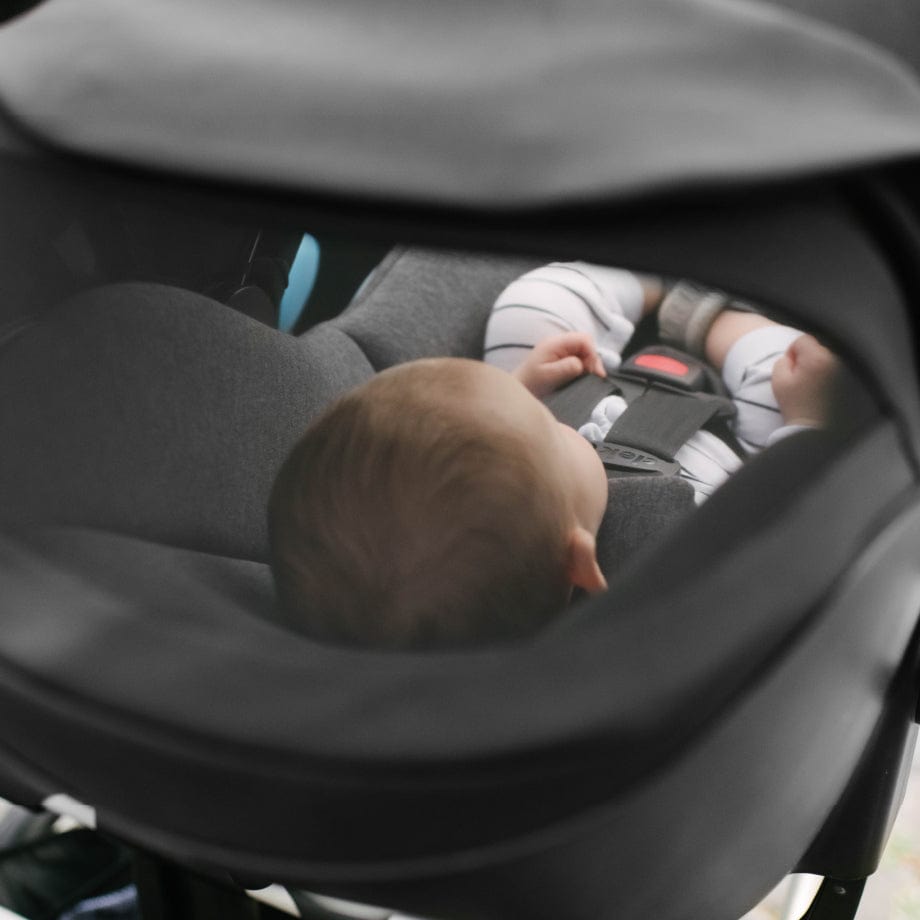Clek Infant Seat railroad flame retardant free liingo - open box