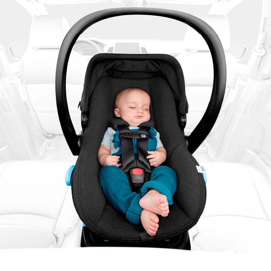 Newborn infant 2025 car seat